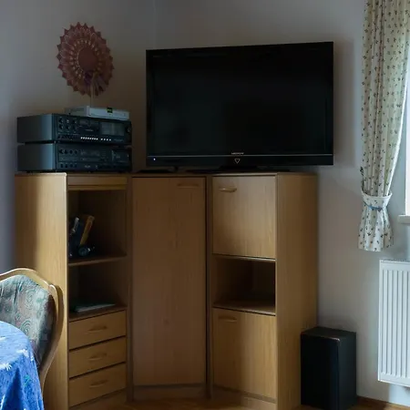 Ganhoer- Fam. Kaar Wintersdorf Room photo
